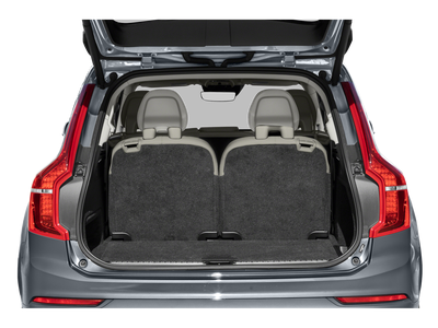 2022 Volvo XC90 T5 Momentum