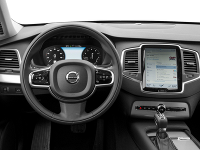 2016 Volvo XC90 T5 Momentum
