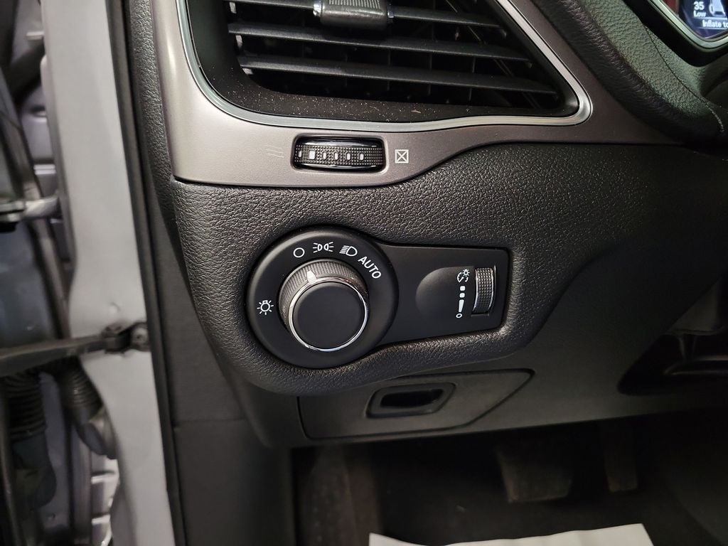 2021 Jeep Cherokee Latitude