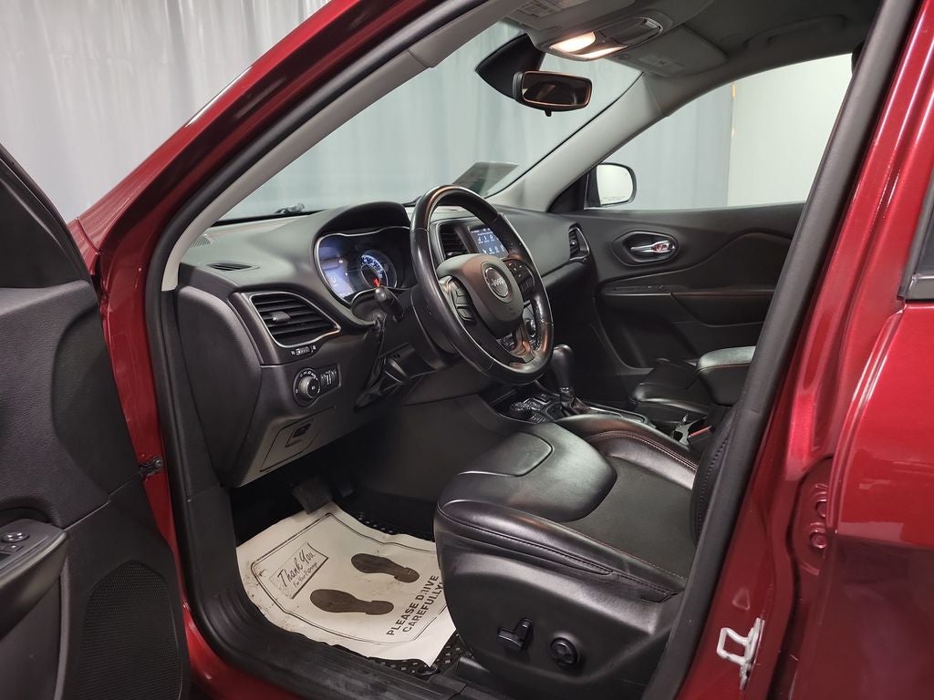 2020 Jeep Cherokee Trailhawk