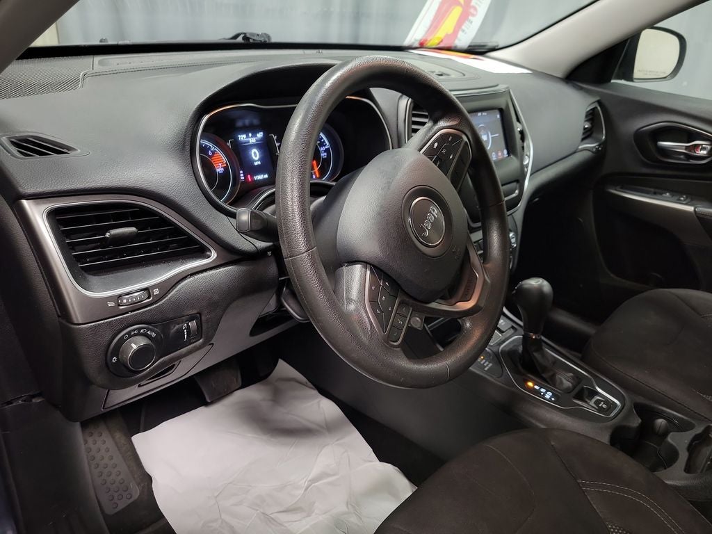 2020 Jeep Cherokee Latitude