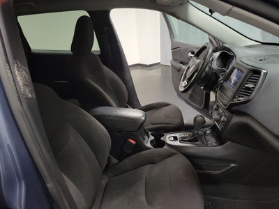 2020 Jeep Cherokee Latitude