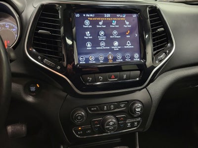 2019 Jeep Cherokee Overland