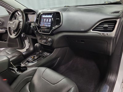 2019 Jeep Cherokee Overland