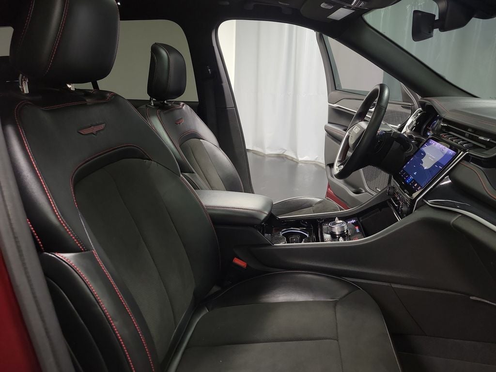 2022 Jeep Grand Cherokee Trailhawk