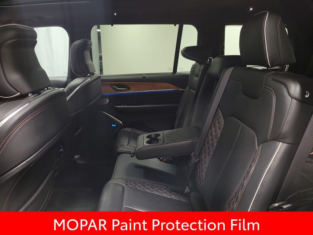 2022 Jeep Grand Cherokee L Summit
