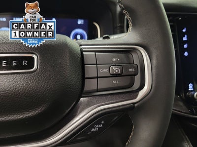 2023 Jeep Wagoneer L Base