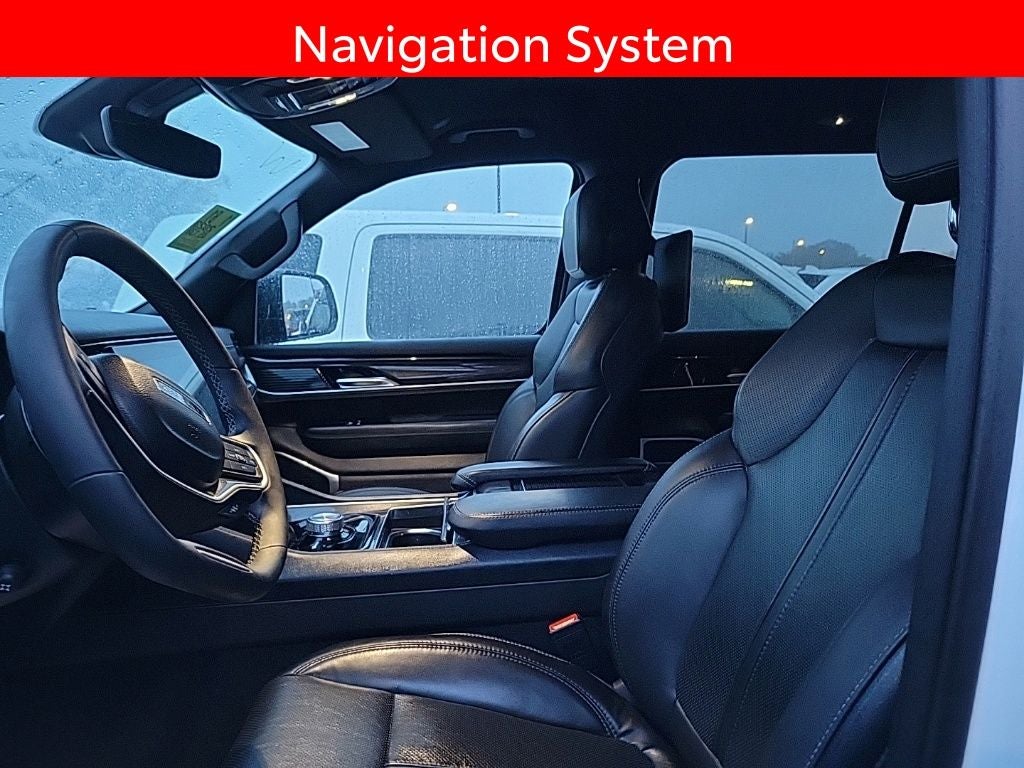 2023 Jeep Wagoneer L Base