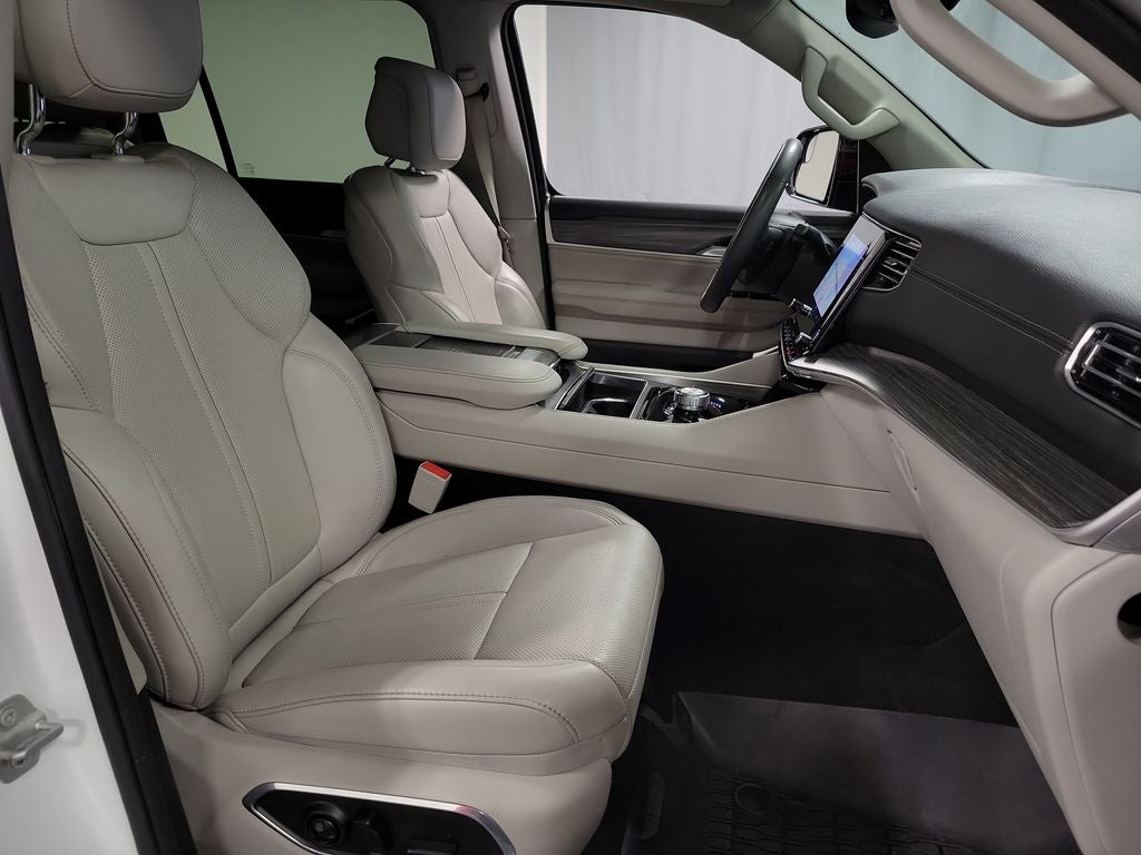 2024 Jeep Wagoneer L Series II