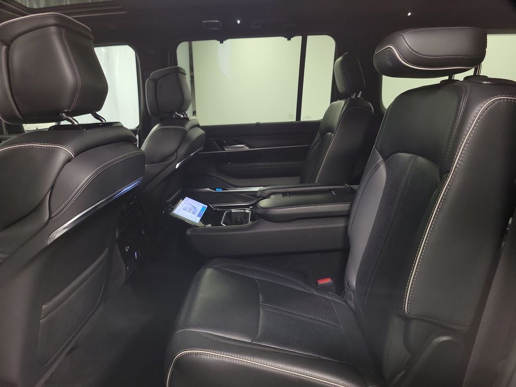 2024 Jeep Grand Wagoneer L Series II