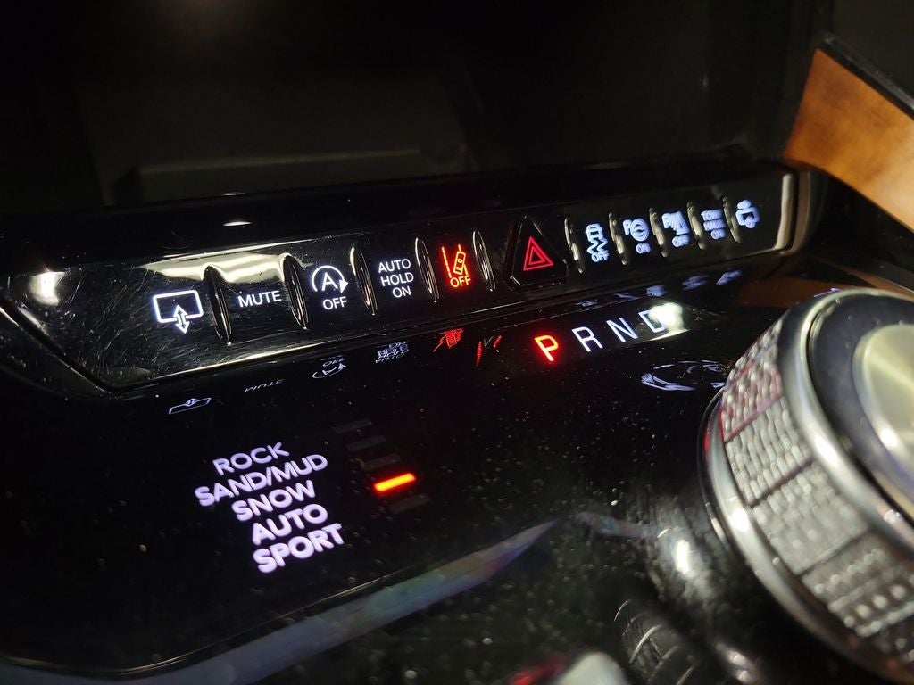 2024 Jeep Grand Wagoneer L Series III