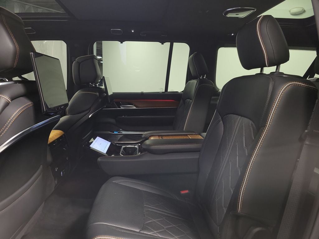 2024 Jeep Grand Wagoneer L Series III