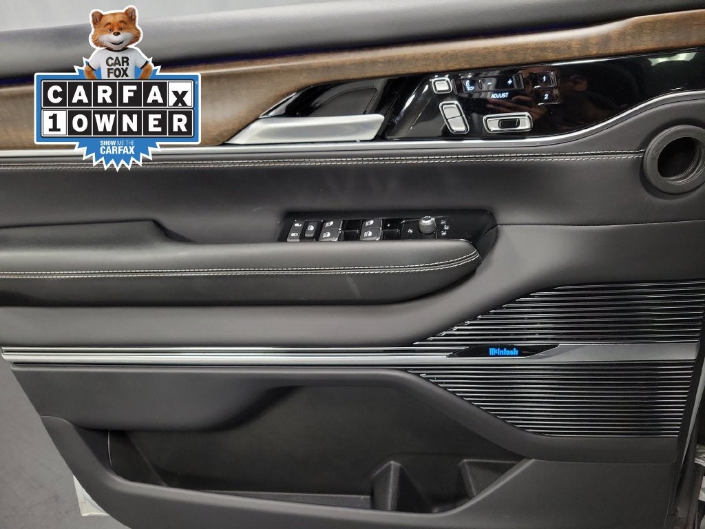 2022 Jeep Grand Wagoneer Series II