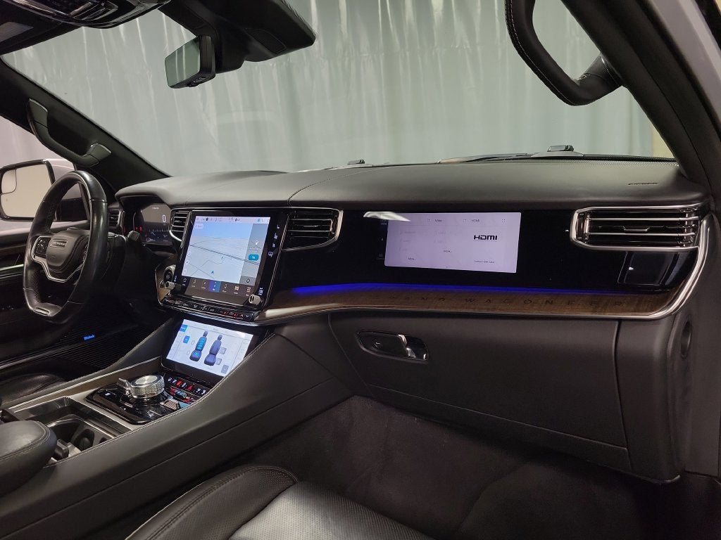 2022 Jeep Grand Wagoneer Series II