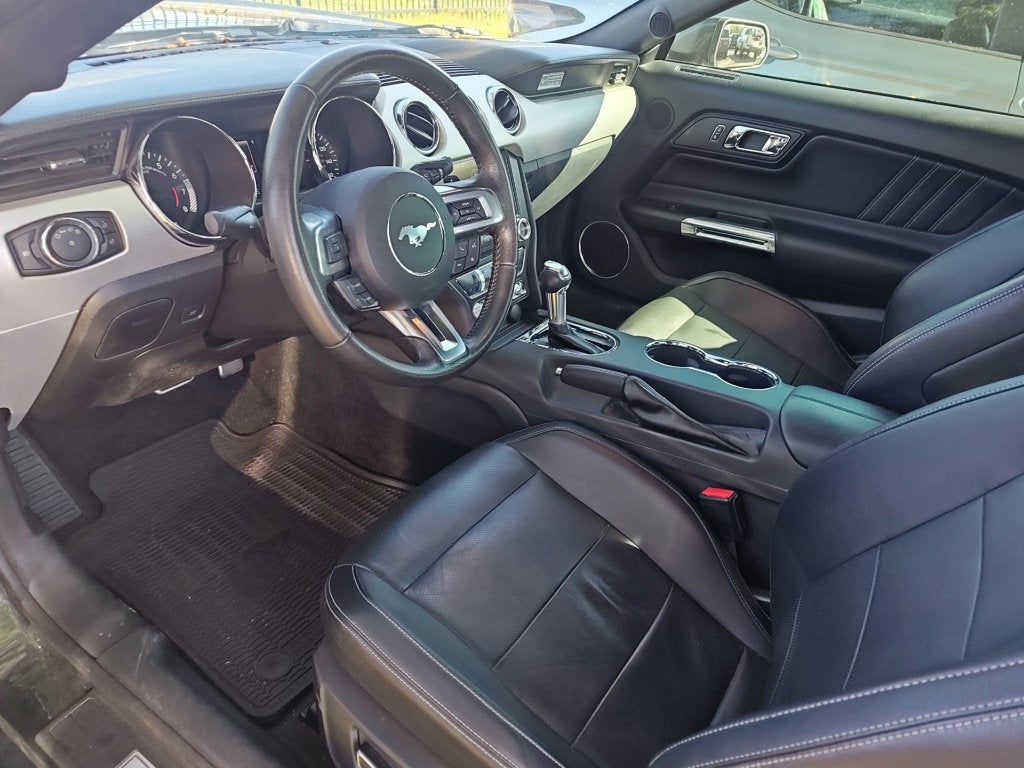 2015 Ford Mustang EcoBoost Premium