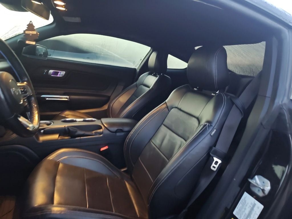 2022 Ford Mustang EcoBoost Premium