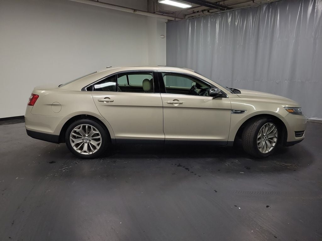2017 Ford Taurus Limited