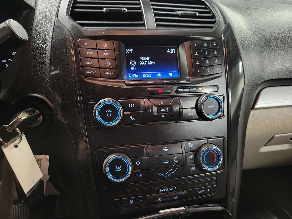 2019 Ford Explorer Base