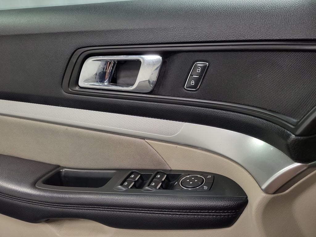 2019 Ford Explorer Base