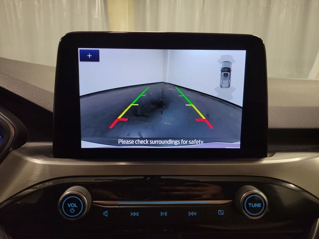 2022 Ford Escape Titanium Hybrid