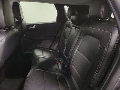 2022 Ford Escape Hybrid Titanium