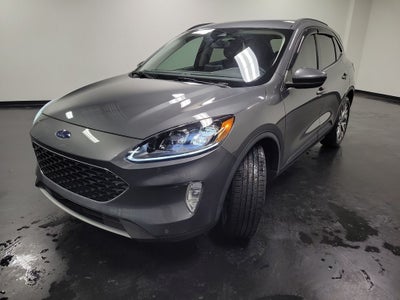 2022 Ford Escape Hybrid Titanium
