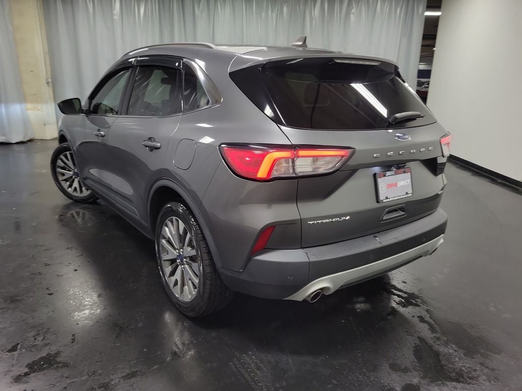 2022 Ford Escape Hybrid Titanium