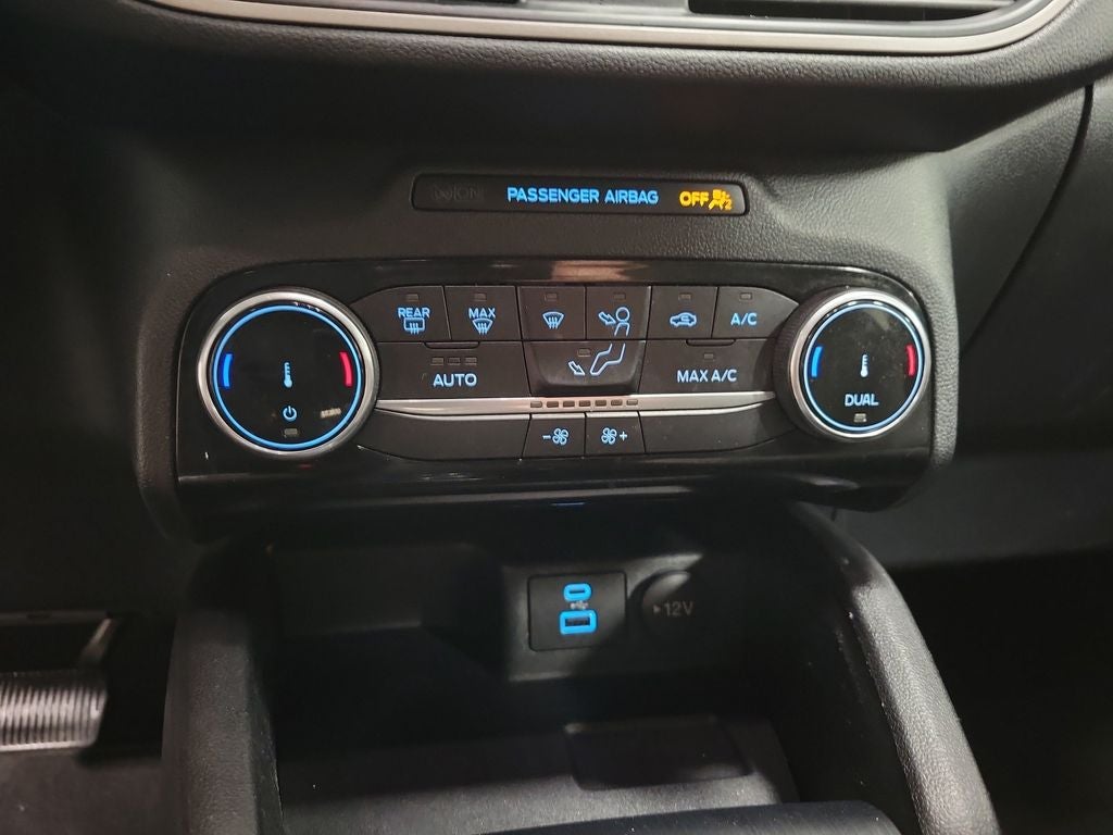 2022 Ford Escape SE