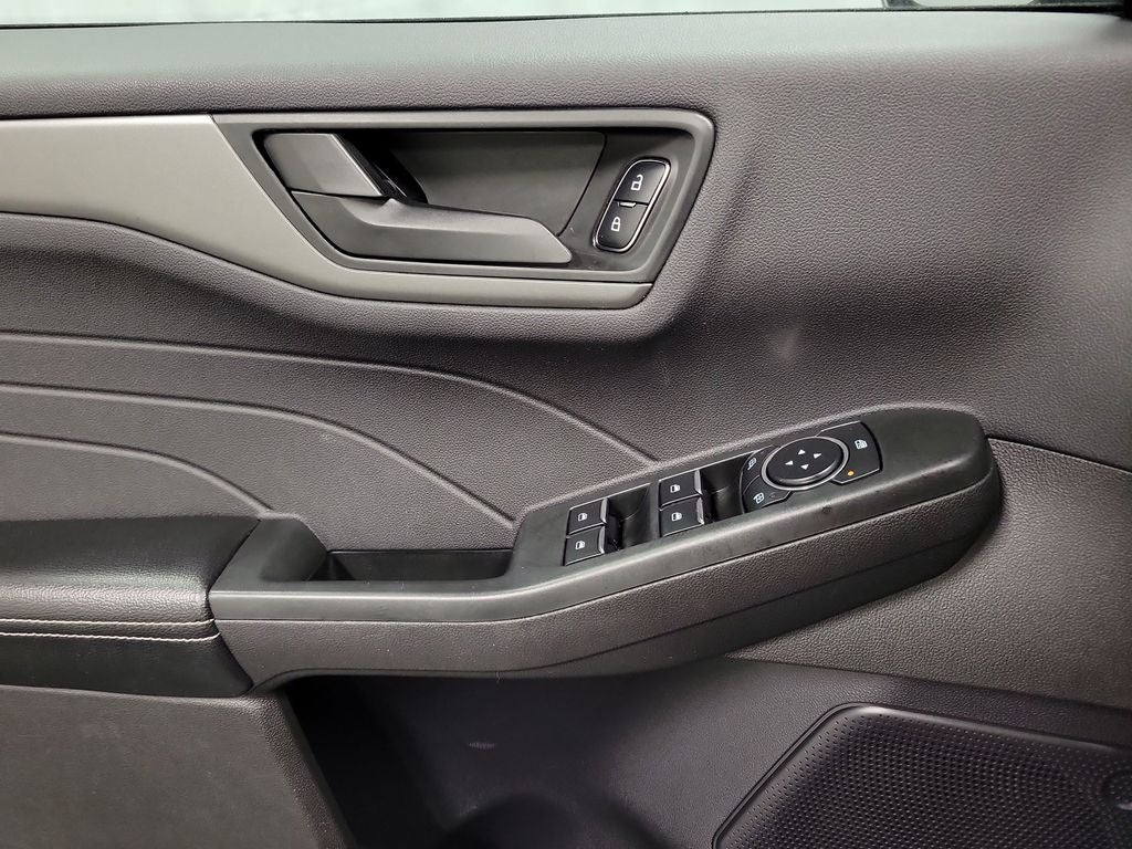 2023 Ford Escape Hybrid Active