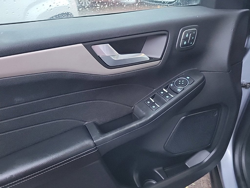 2022 Ford Escape Plug-In Hybrid SEL