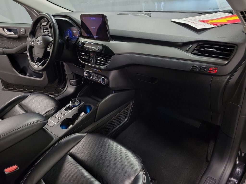 2021 Ford Escape Plug-In Hybrid Titanium