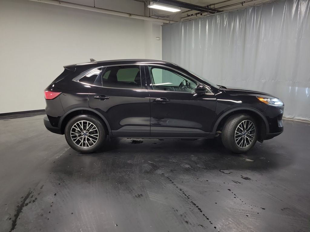 2021 Ford Escape Plug-In Hybrid Titanium