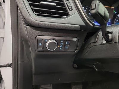 2022 Ford Escape Hybrid SE