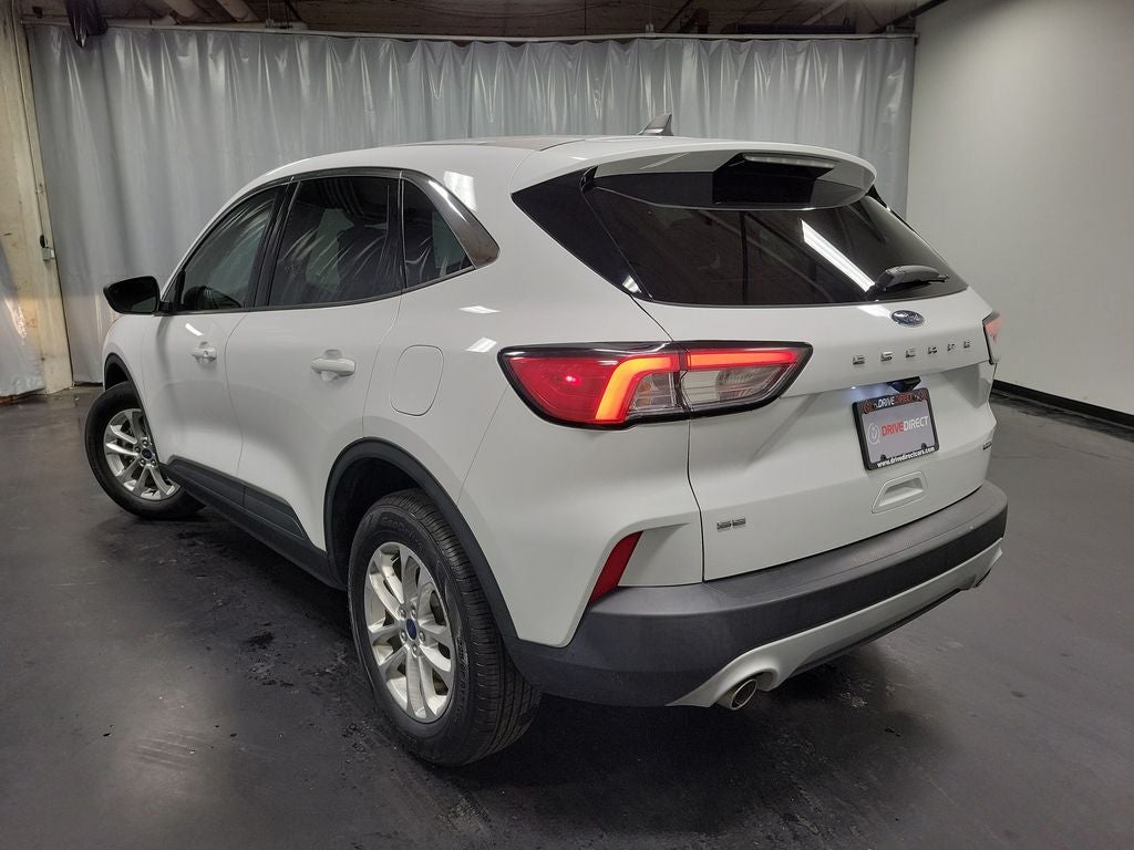 2022 Ford Escape Hybrid SE