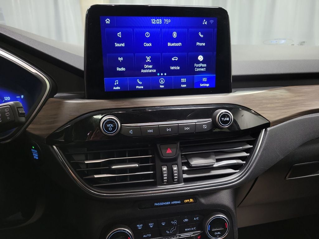 2020 Ford Escape Hybrid Titanium