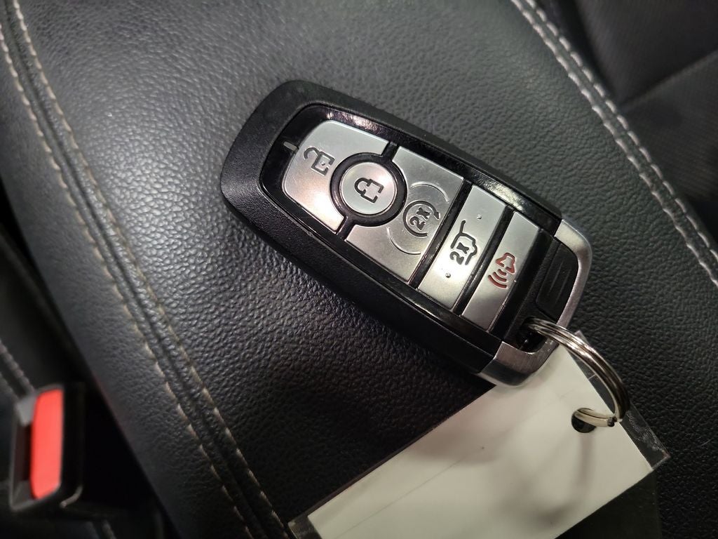 2020 Ford Escape Hybrid Titanium