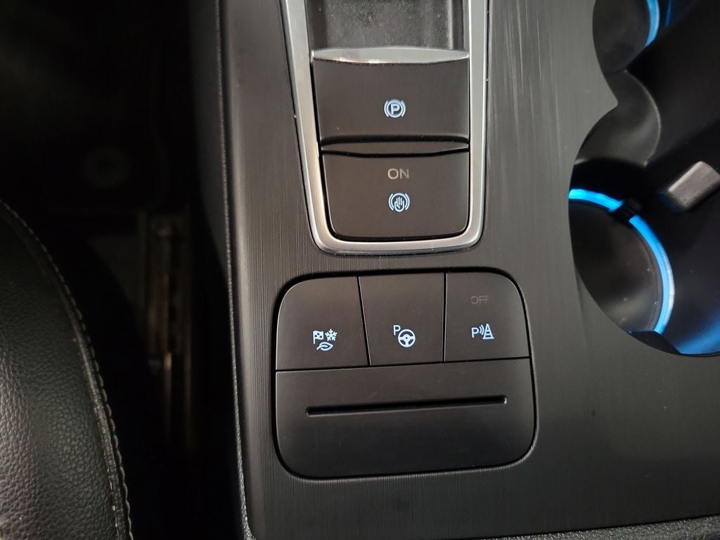 2020 Ford Escape Hybrid Titanium