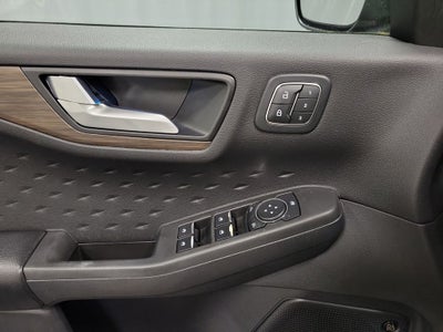 2020 Ford Escape Hybrid Titanium