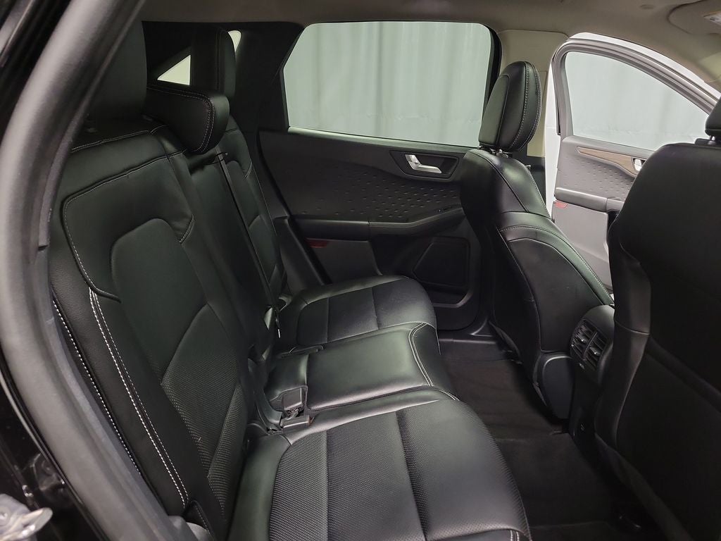 2020 Ford Escape Hybrid Titanium