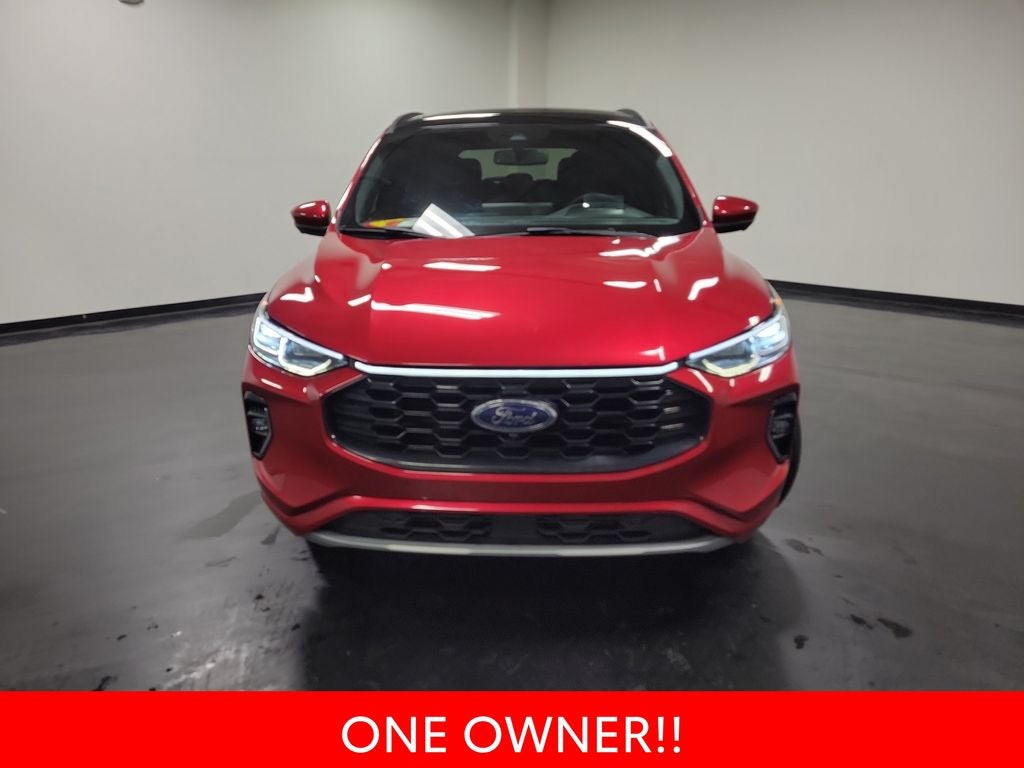 2023 Ford Escape ST-Line Elite