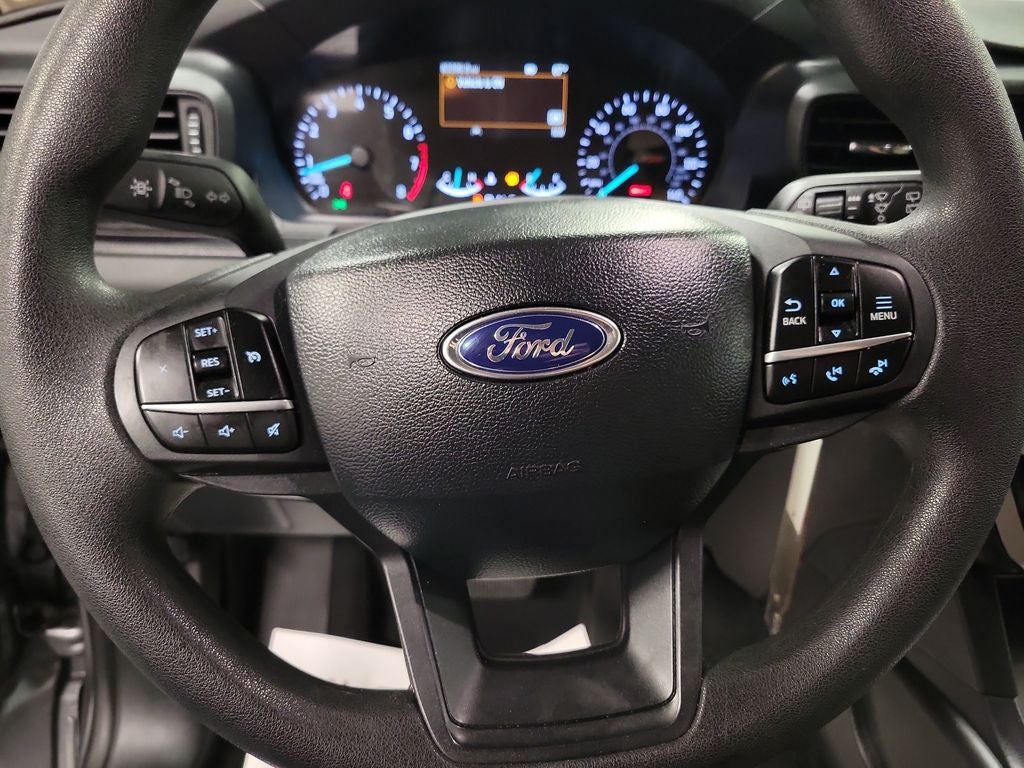 2023 Ford Explorer Base