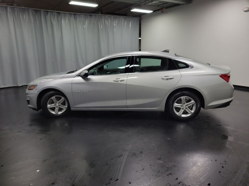 2022 Chevrolet Malibu LS 1FL