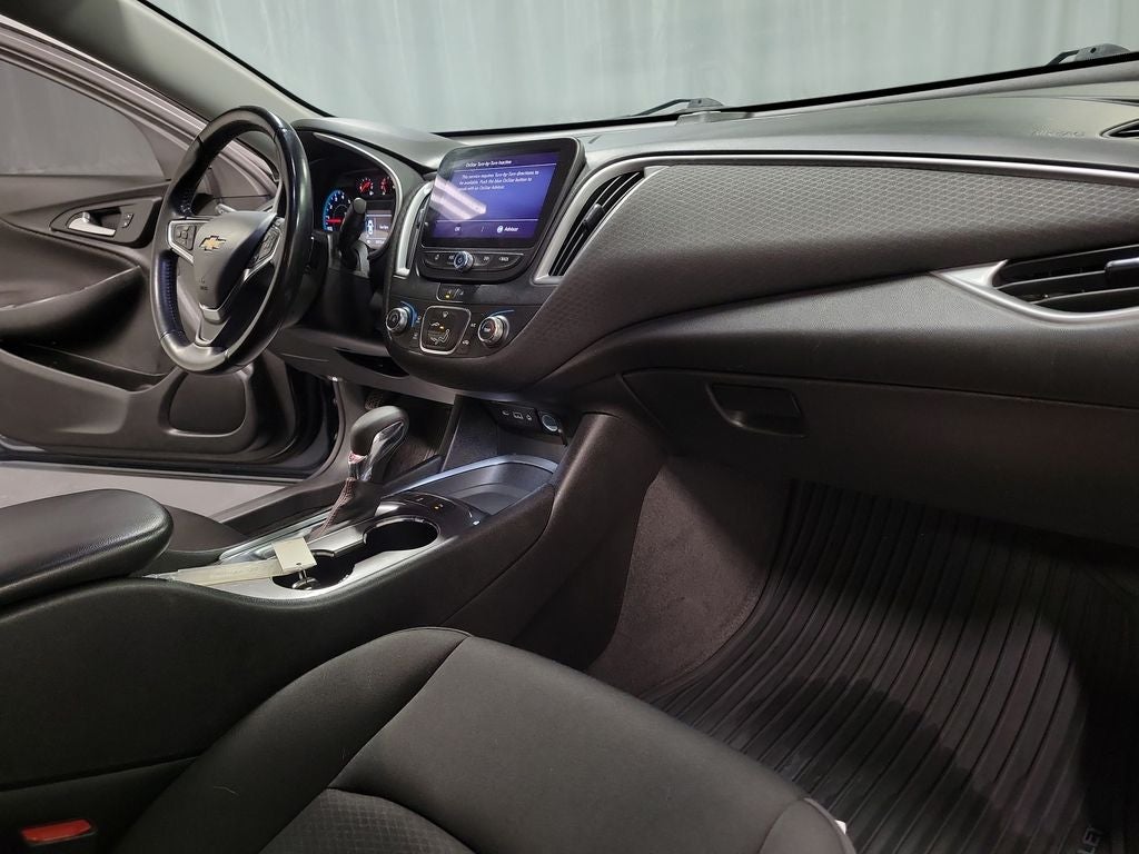 2021 Chevrolet Malibu RS