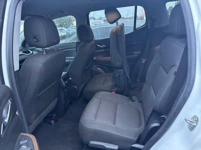 2020 GMC Acadia SLE