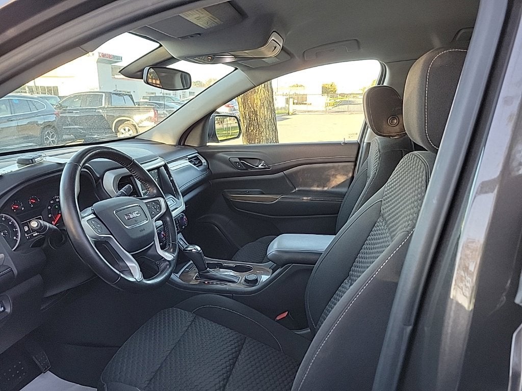 2019 GMC Acadia SLE-2