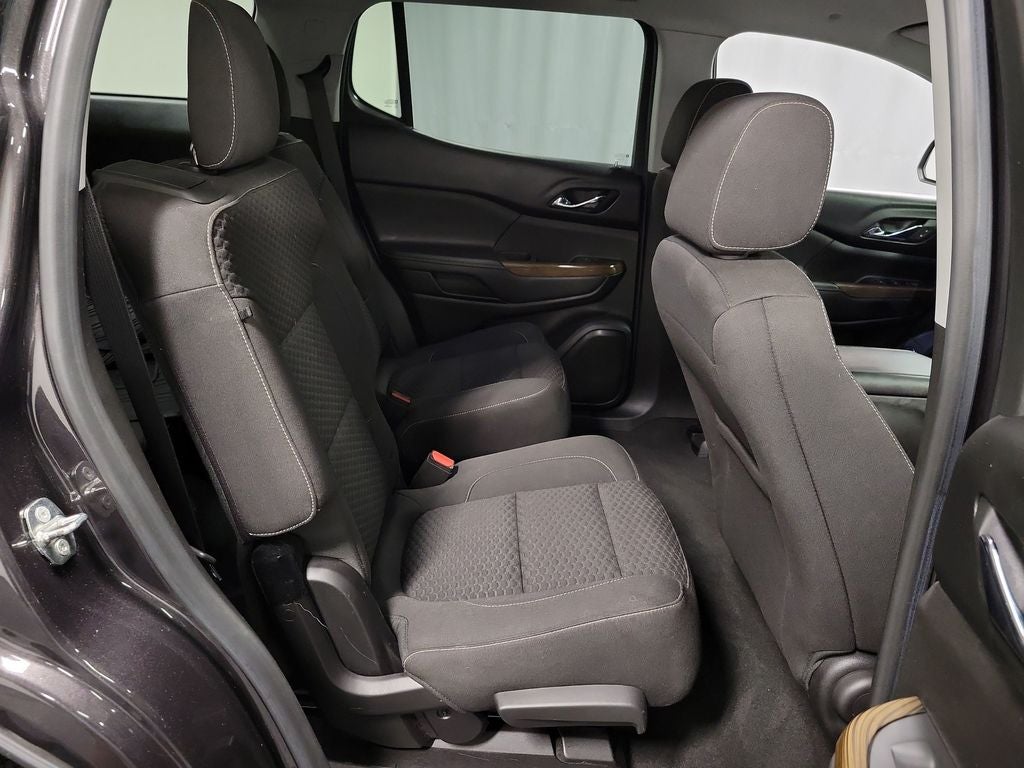 2018 GMC Acadia SLE-2