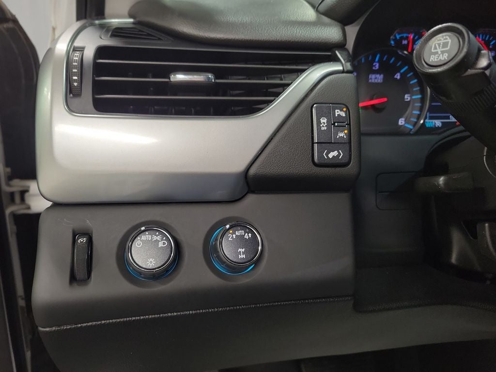 2020 Chevrolet Suburban LT