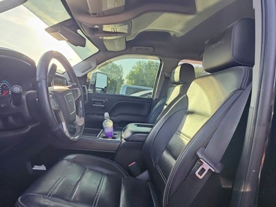 2019 GMC Sierra 2500HD Denali