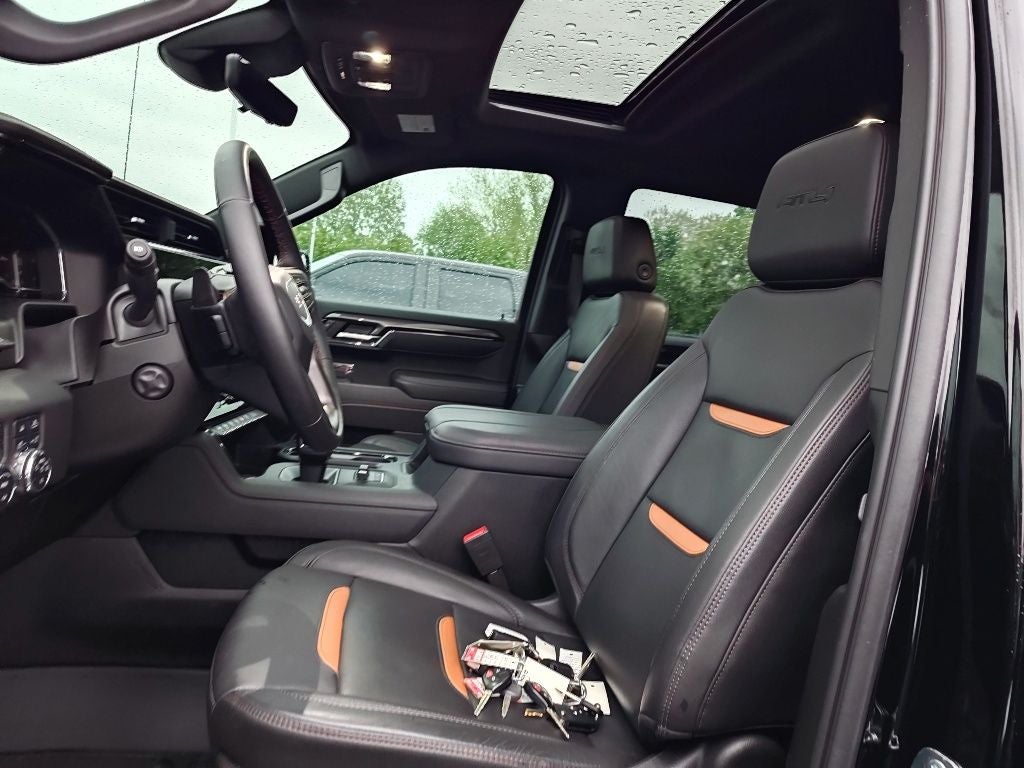 2025 GMC Sierra 1500 AT4