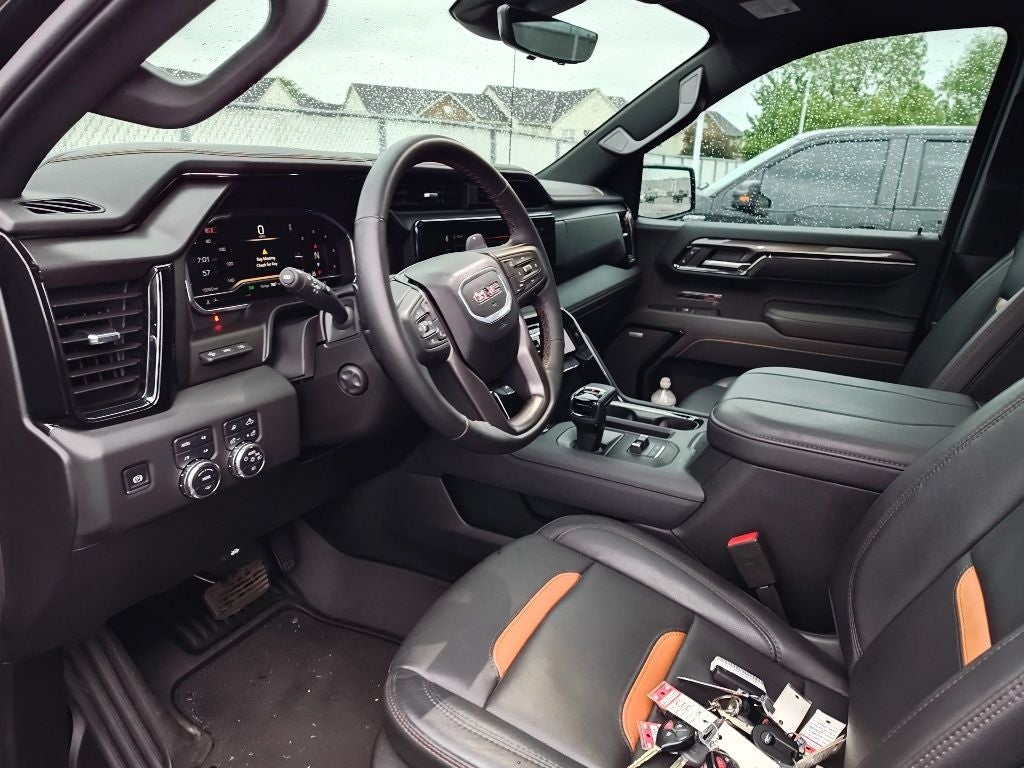 2025 GMC Sierra 1500 AT4